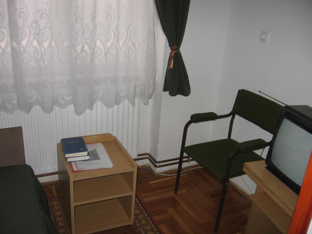 Mater Salvatoris House Otel Gödöllő Oda fotoğraf
