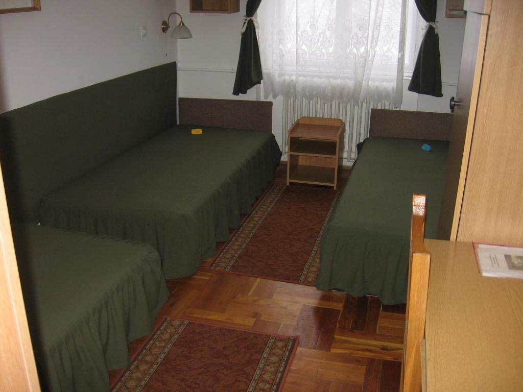 Mater Salvatoris House Otel Gödöllő Oda fotoğraf